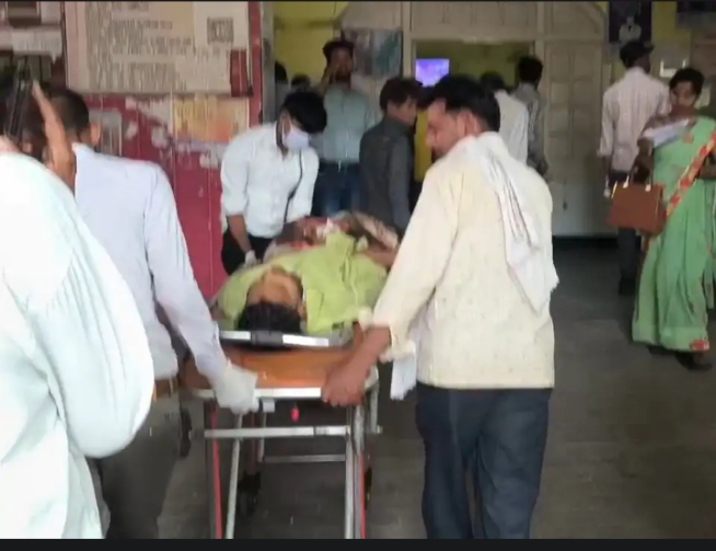 सीतापुर में ट्रक ने बाइक सवार युवक को कुचला: मौके पर मौत, चालक फरार