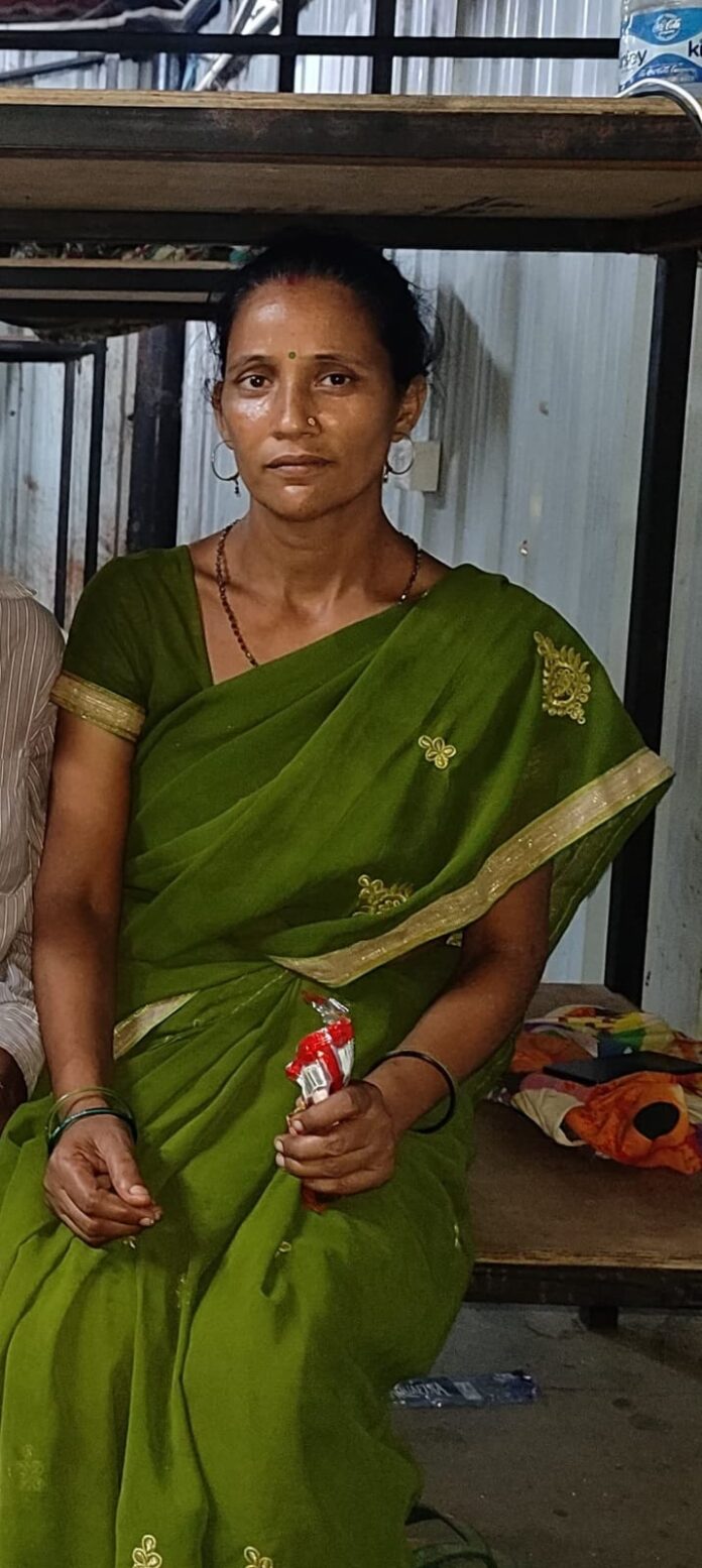 A son desperately searching for his mother… Eyes fixed on the door, every sound bringing hope.