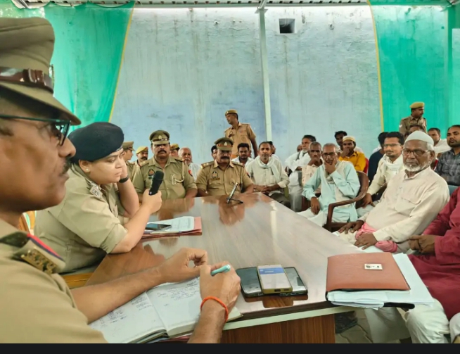 हरगांव में मोहर्रम को लेकर शांति समिति की बैठक आयोजित, सोशल मीडिया पर पुलिस की रहेगी पैनी नजर